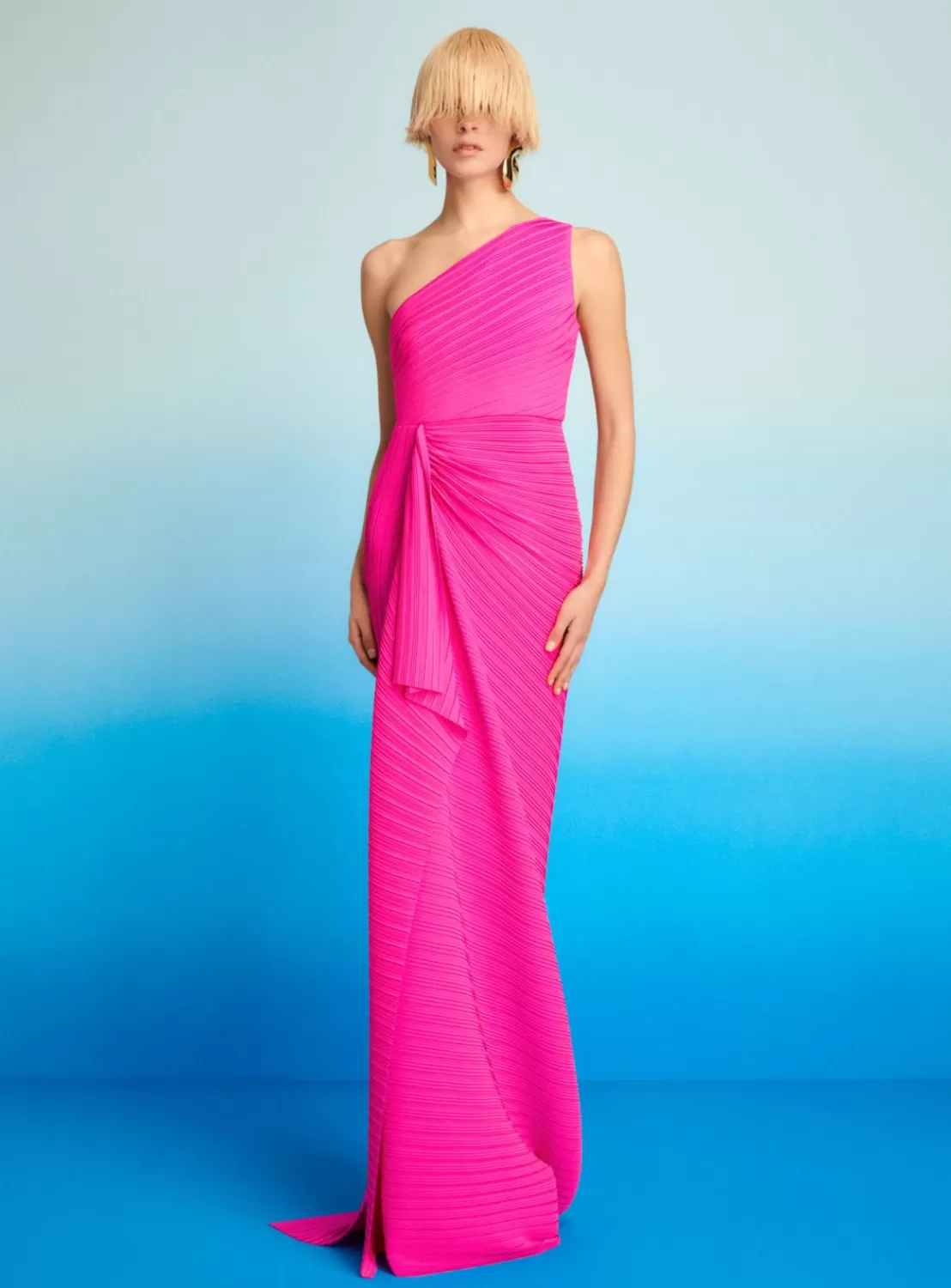 The Dyas Maxi Dress In Fuchsia^Solace London Fashion