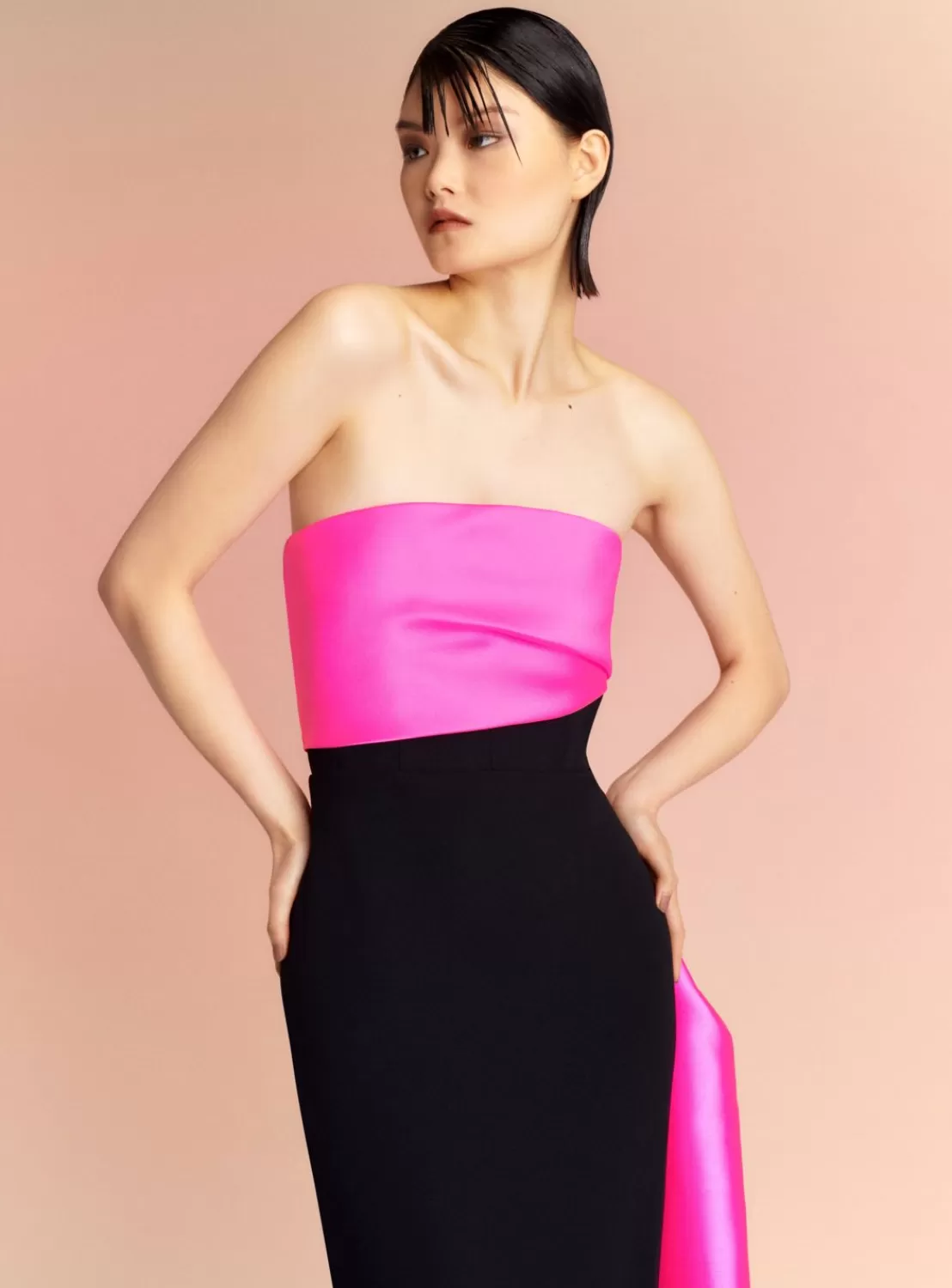 The Kinsley Maxi Dress In Hot Pink & Black^Solace London Online