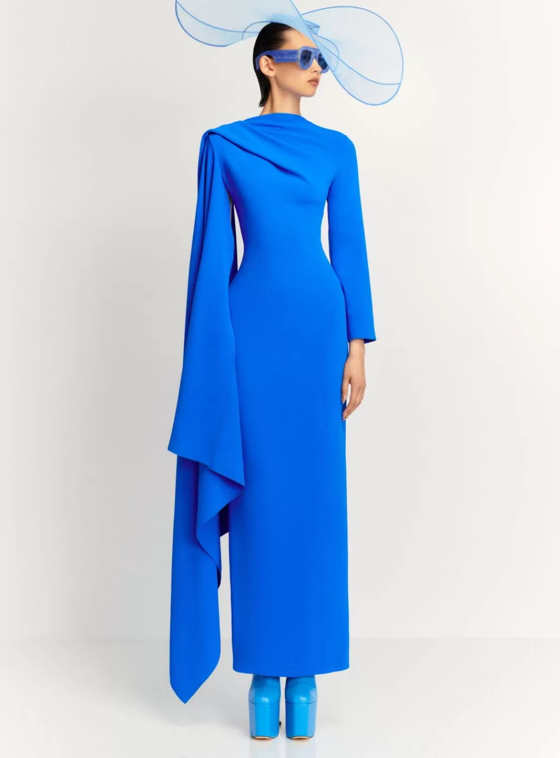 The Lydia Maxi Dress In Blue^Solace London Flash Sale