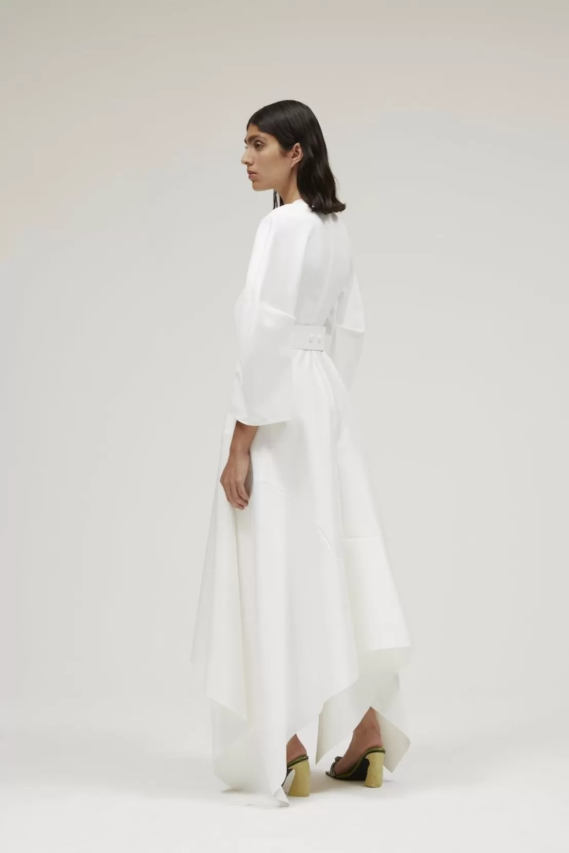 The Quinn Dress In Cream^Solace London Outlet