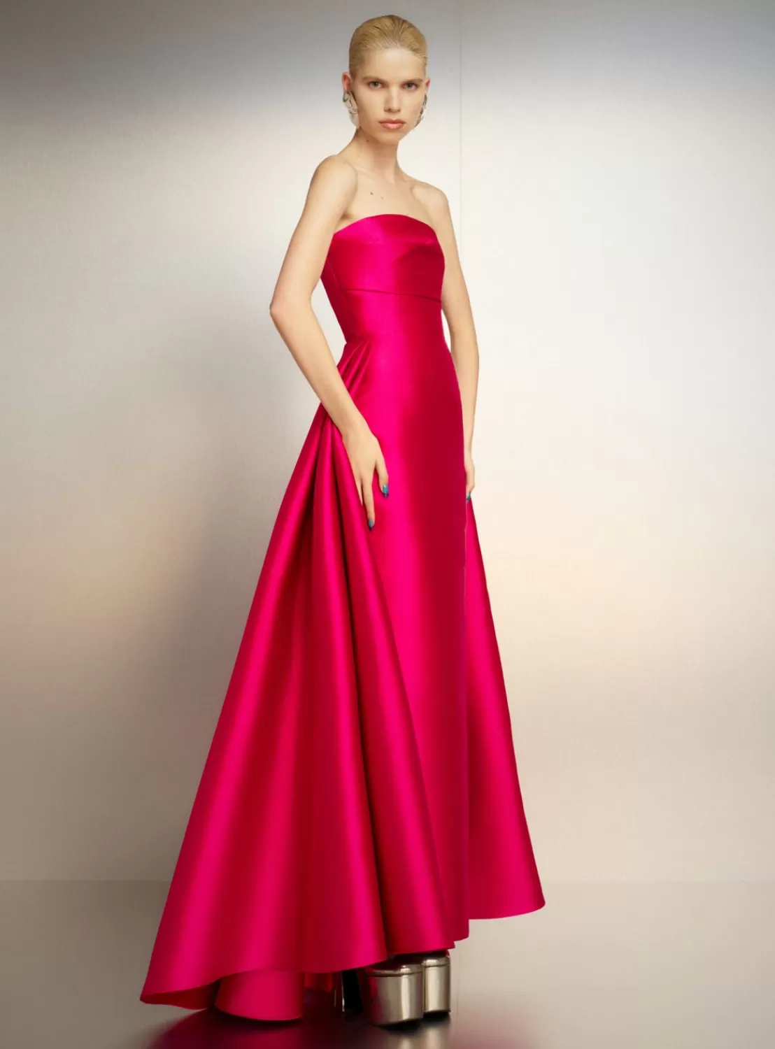 The Tiffany Maxi Dress In Cerise^Solace London Cheap